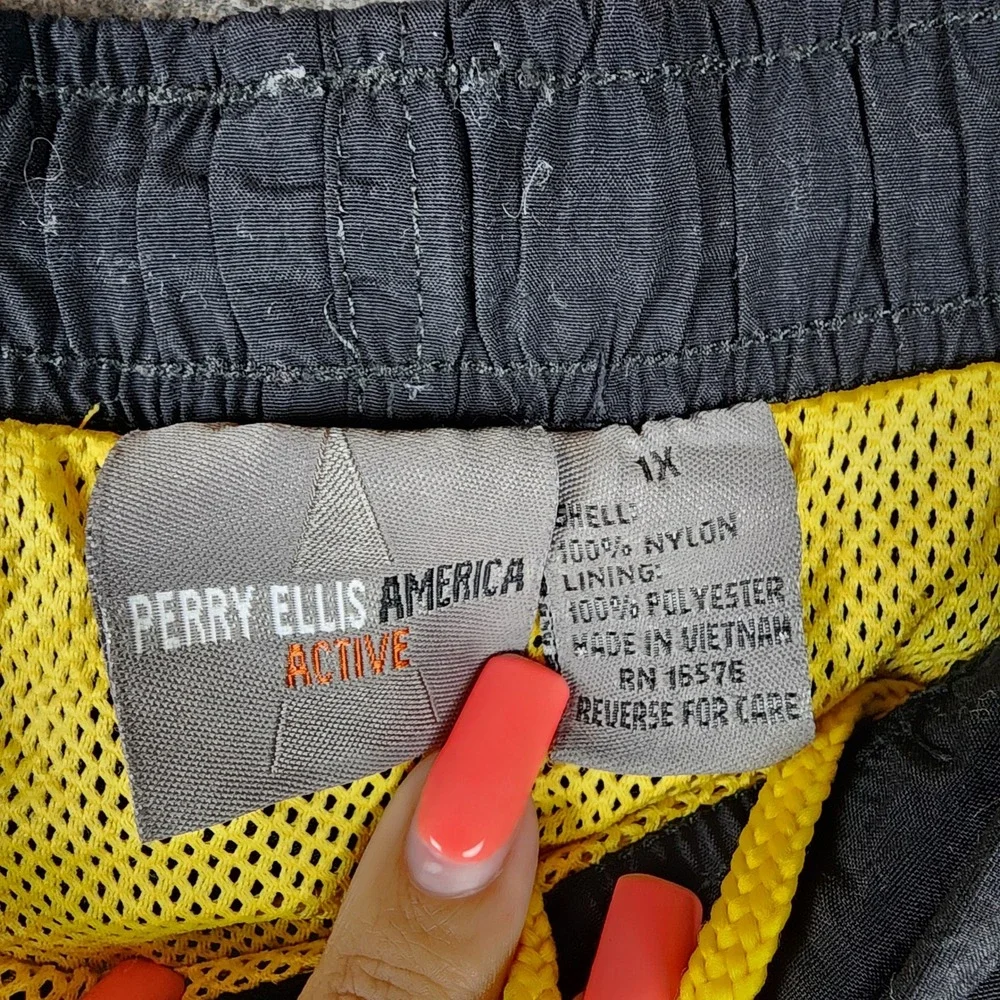 Perry Ellis perry ellis